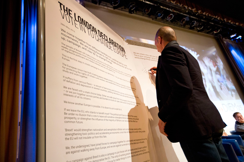 YV signs the London Declaration.jpg